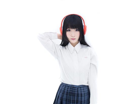 日系大廠 Pioneer 旗艦級(jí)音樂耳機(jī) Superior Club Sound 卓越派對(duì)音質(zhì)系列 2014 正式登臺(tái),分別具備不同個(gè)性的四款旗艦款耳機(jī)打造私人專屬聽覺饗宴,街頭潮流的 SE-MX7 頭戴式耳機(jī),詮釋卓越派對(duì)音質(zhì)。