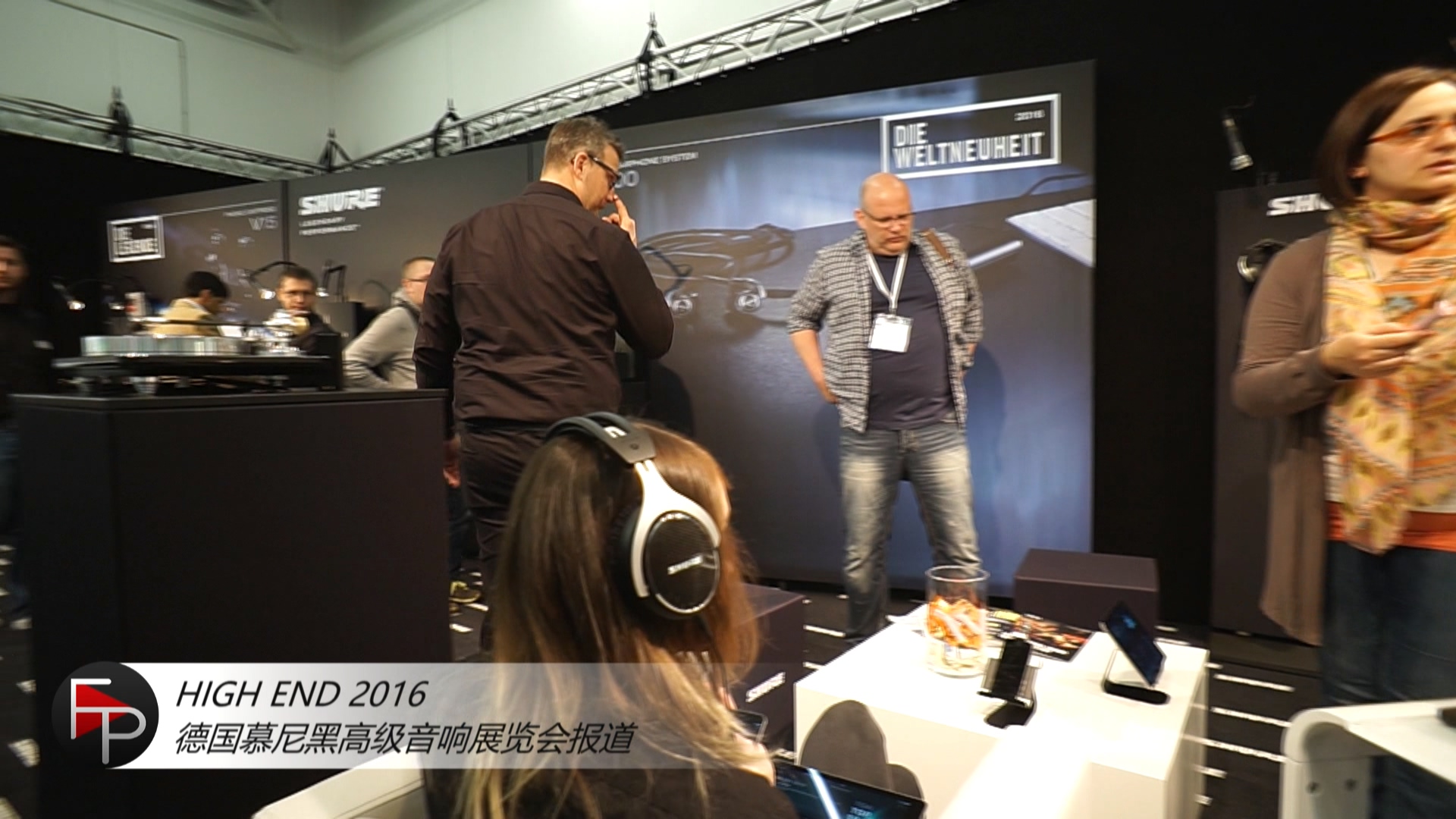FIPLAY Munchen Headphone.MP4_20160507_020449.734